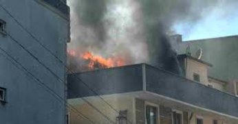 Gebze'de 3 katlı apartmanda korkutan yangın