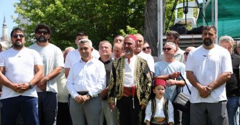 Tarihi Namazgâh Yağlı Güreşleri'nde Büyük Heyecan Yaşandı