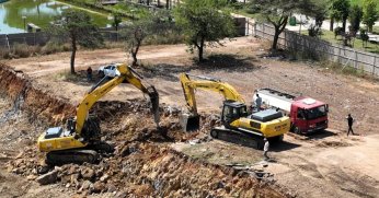 10 bin kişilik dev caminin yapımına başlandı
