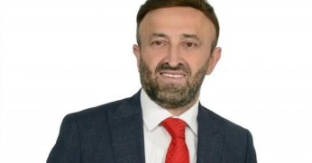 İzmit Belediye Meclisinde Dengeler Değişiyor: Erdal Şahin CHP’den İstifa Etti