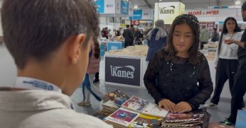 İşte Kitap Fuarı'nın en genç ikiz yazarları
