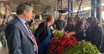 CHP İzmit’ten Kandıra’da pazar ziyareti