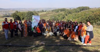 Atıl arazi bereketli tarlaya dönüştü; 8 Ton Balkabağı Hasat Edildi
