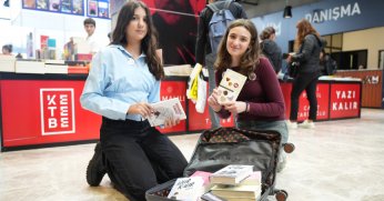 Valizler bu kez kitaplarla doluyor