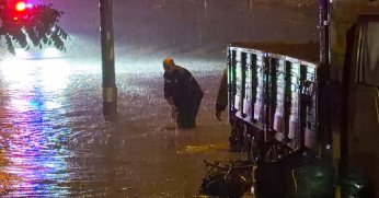 Kocaeli Valiliği'nden ‘trafiğe çıkmayın' uyarısı
