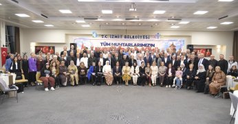 İzmit Belediyesi muhtarların gününü kutladı