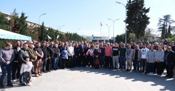 Yıldızlı'dan grevdeki Bekaert işçilerine ziyaret