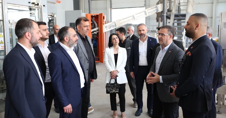 Gökçe'den gövde gösterisi