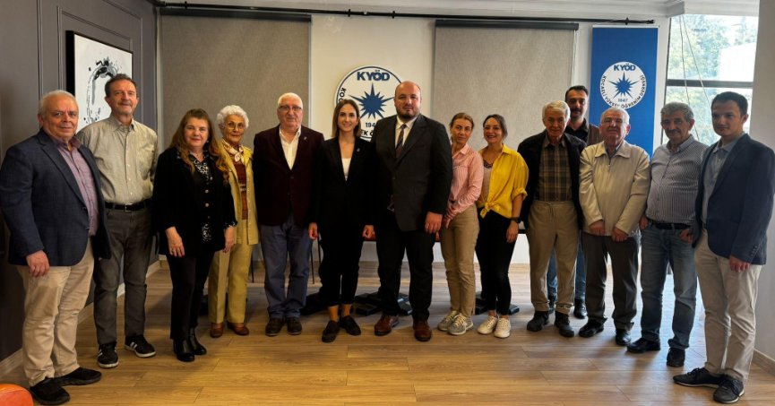 KYÖD, Yağmur Soysal isminde birleşti