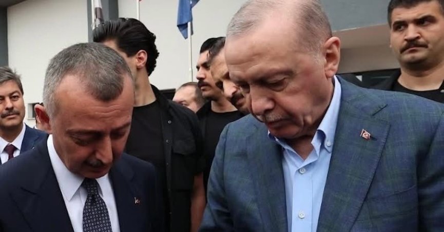 Erdoğan'dan Kocaelispor Müzesi'ne imzalı forma