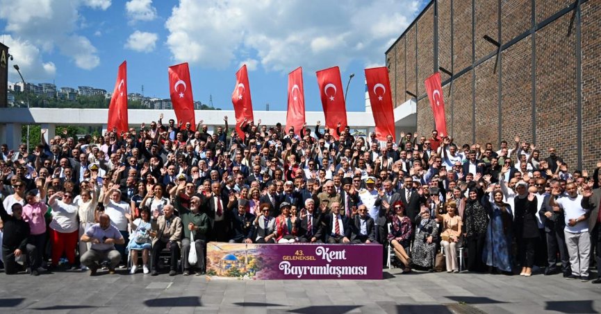 Geleneksel Kent Bayramlaşmasının 43.’sü gerçekleşti 