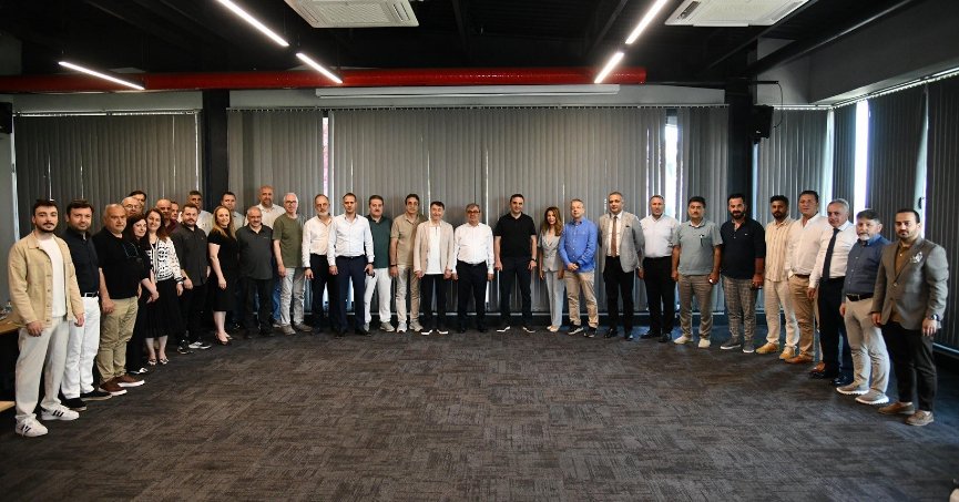 Özlü’den esnafla istişare toplantısı