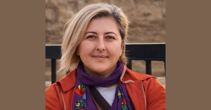 Güneş balçıkla sıvanmaz!