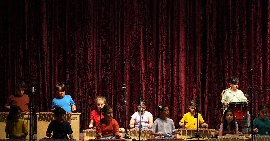 Müzik ve hareket eğitimi sahneye taşındı