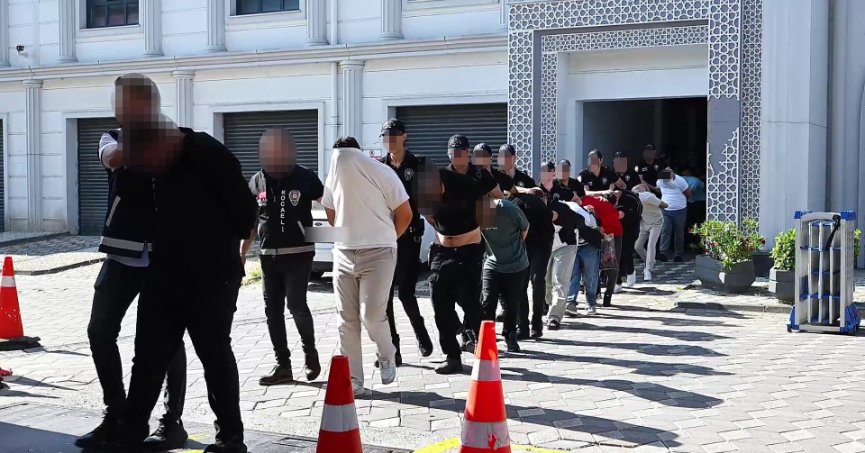 Fuhuş Çetesine Darbe: 18 Mağdur Kadın Kurtarıldı!