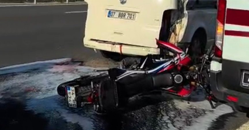 Feci Kazada Ağır Yaralanan Motosikletli Hayatını Kaybetti