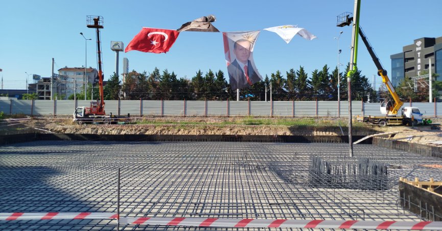 Yeni AK Parti Kocaeli İl Binası'nın Temeli Atıldı