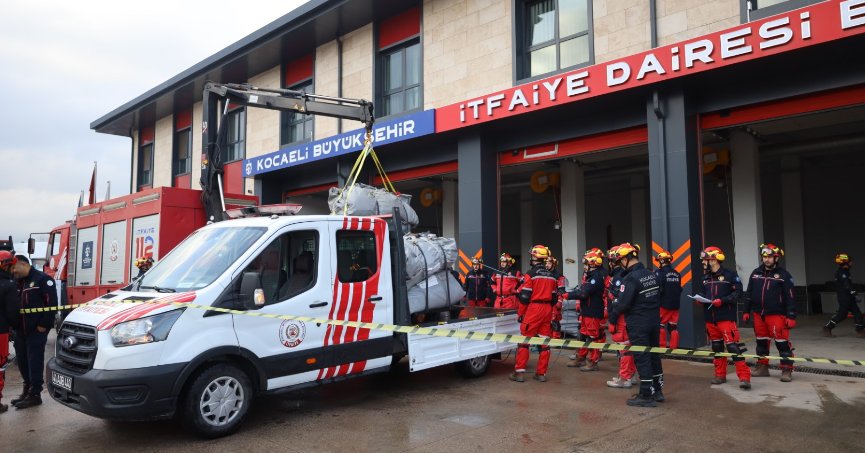 Büyükşehir İtfaiyesi Her Daim Hazır