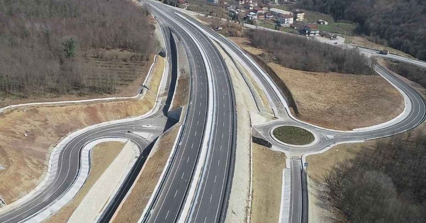 Kandıra-Kaynarca Yolunu Kullananlar Dikkat 