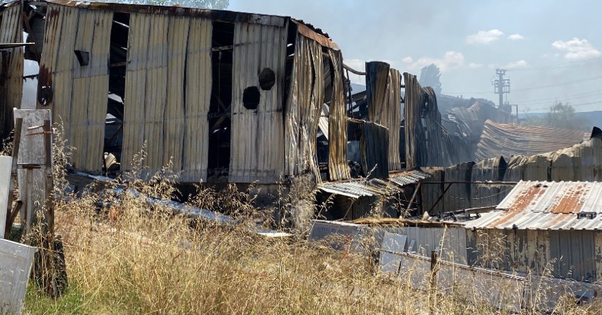 Boya Fabrikası Yangınından Acı Haber: Genç İşçi Hayatını Kaybetti 