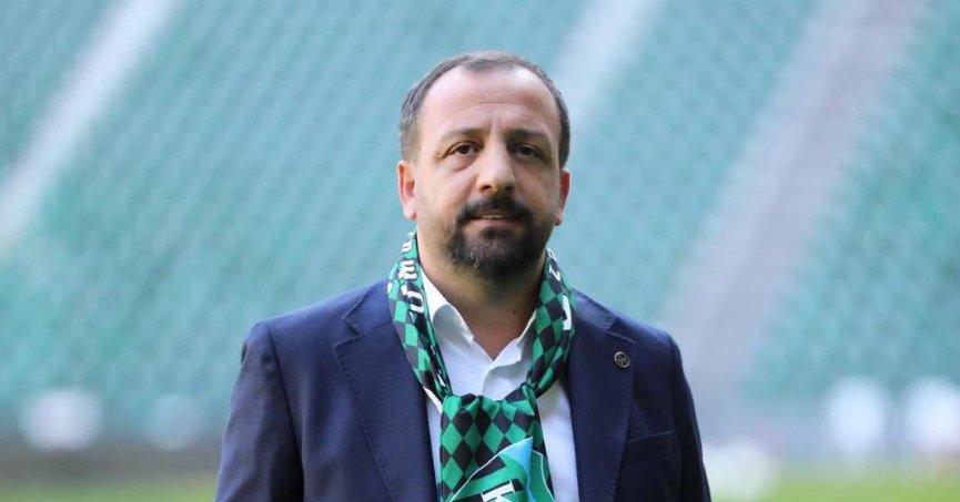 Kadir Genç Kocaelispor'daki Görevlerinden Ayrıldı