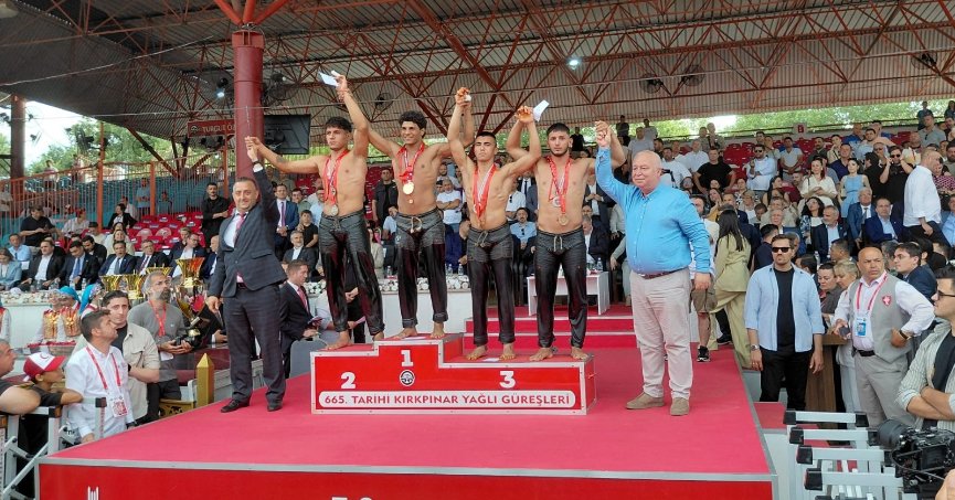 İzmitli Pehlivanlardan Kırkpınar’da Gururlandıran Başarı