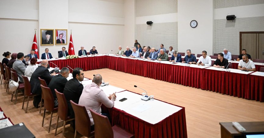 Vali Aktaş Başkanlığında İl Hayvanları Koruma Kurul Toplantısı Yapıldı 