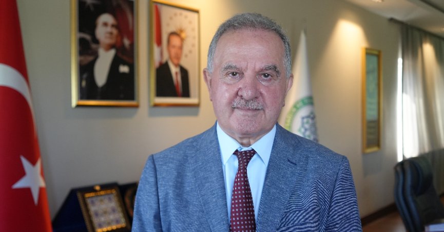 Meslekler yok olmuyor, dönüşüyor: Gençlere hayati uyarılar