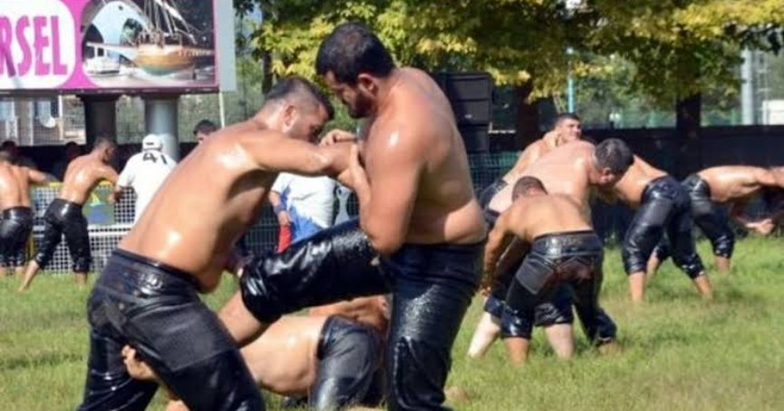 42. Karamürsel Altınkemer Yağlı Pehlivan Güreşleri İçin Geri Sayım Başladı