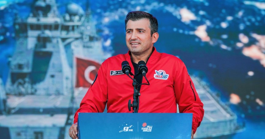 Selçuk Bayraktar: Mavi Vatan'ın tek bir damlasından asla vazgeçmeyiz