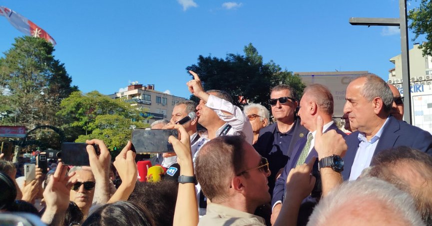 Özgür Özel Kocaeli’de duyurdu: Kadınlara müjde!