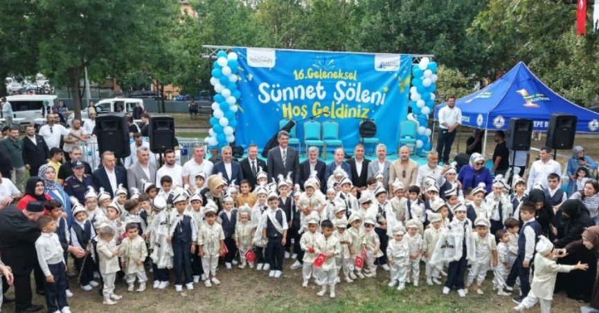 Kartepe’de 300 çocuk sünnet oldu 