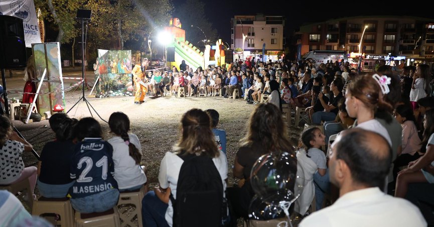 Mahalle şenlikleriyle çocukların yüzü gülüyor 