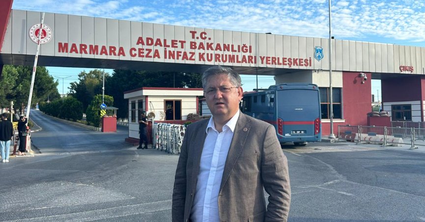 Yıldızlı, Silivri’de tutuklu yol arkadaşlarını ziyaret etti