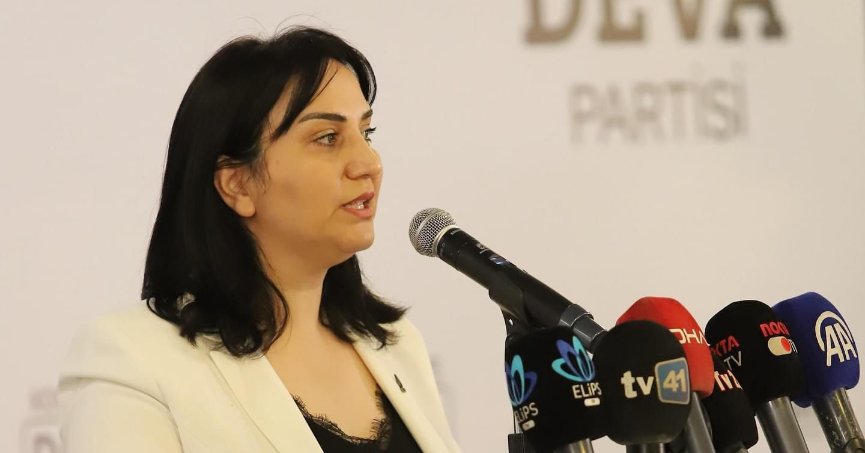 Sudan: Kadının ne giyeceğine devlet karar veremez 