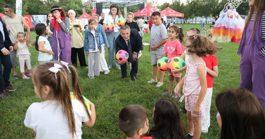 İzmit Belediyesi 4. Kadın ve Çocuk Festivali başladı!