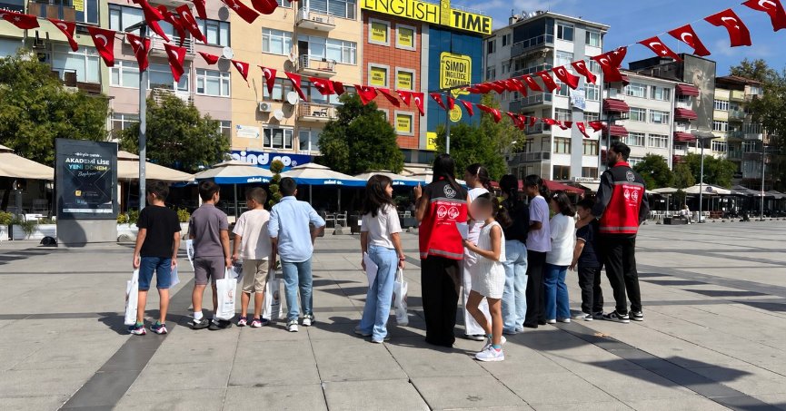 Fidanlar dağıtıldı, İklim Ağacı oluşturuldu