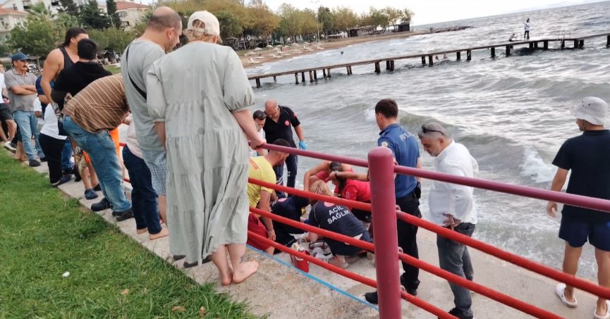 Arkadaşlarıyla tartışıp denize atladı: Boğuluyordu! 