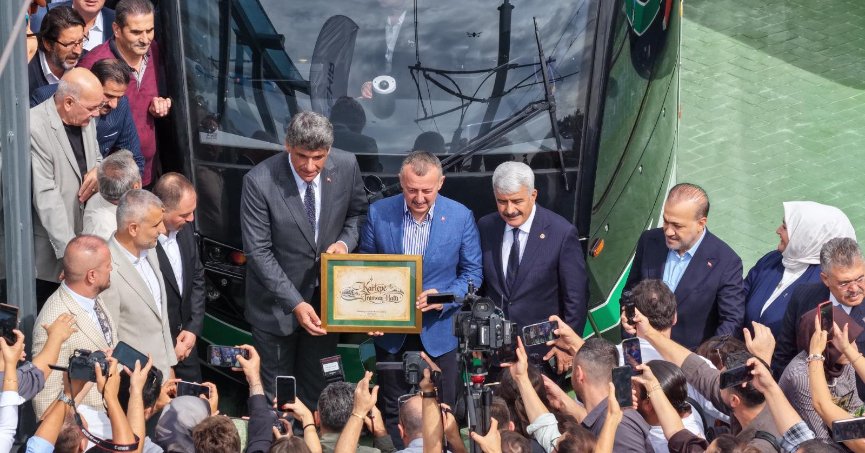 Tramvay artık Kartepe'ye de gidiyor! 