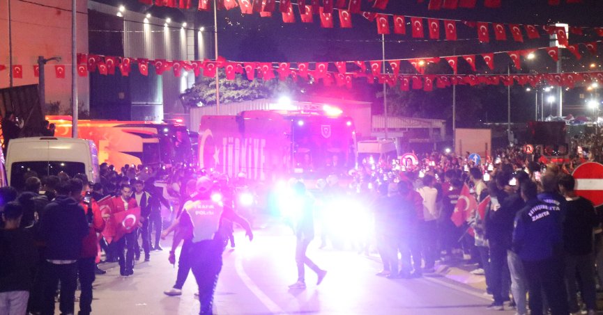 Fransa ve Türkiye milli takımları Kocaeli Stadyumu'nda