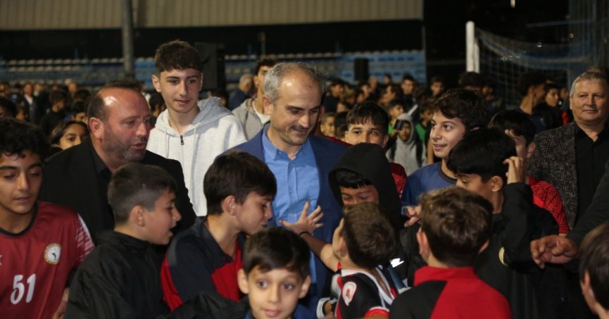 Çayırova’da amatör kulüpler yeni sezonu açtı