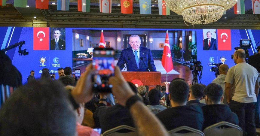 Cumhurbaşkanı Erdoğan'dan gençlere destek mesajı