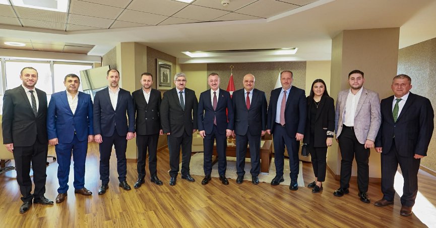 KOTO’dan Büyükşehir Belediye Başkanı Büyükakın’a ziyaret 