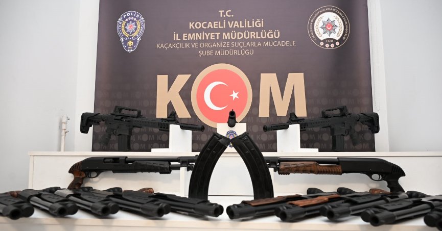 Kocaeli'de 25 yivsiz av tüfeği ele geçirildi