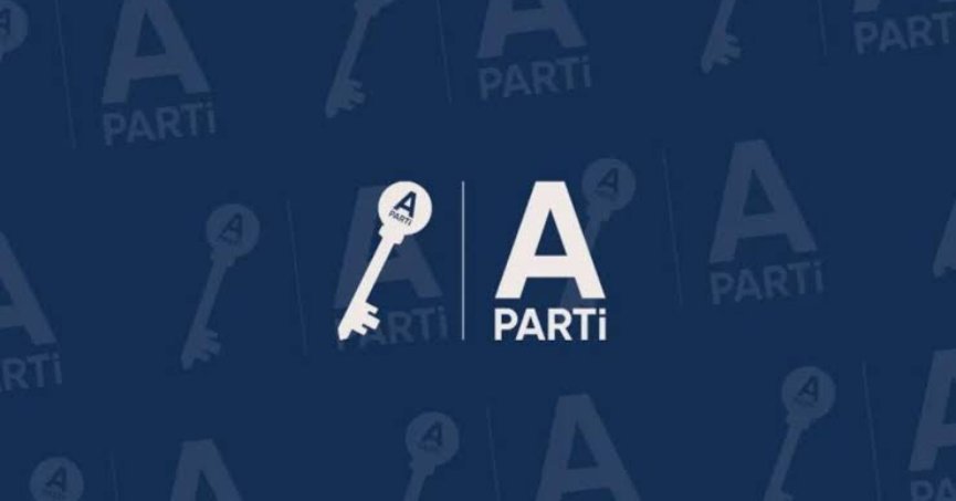 Anahtar Parti İzmit İlçe Başkanlığında görev değişimi