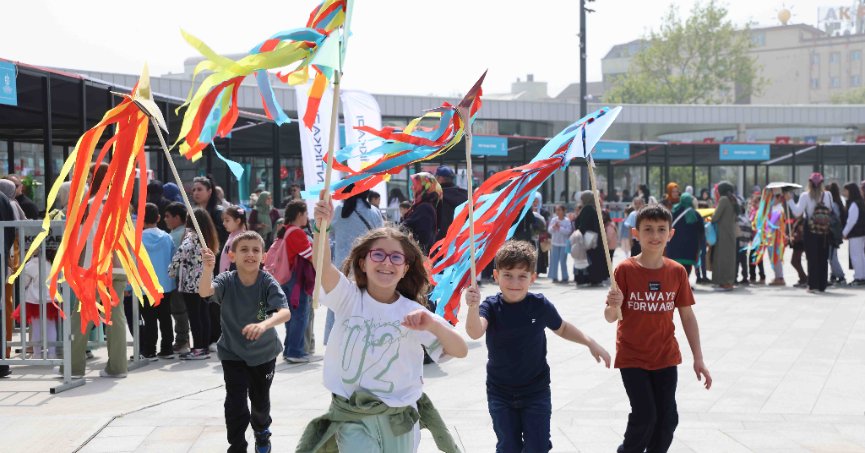 Büyükşehir'den 23 Nisan’a özel dopdolu program