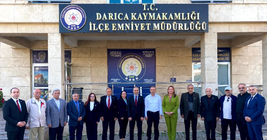 İYİ Parti’den Darıca’da yoğun ziyaret trafiği