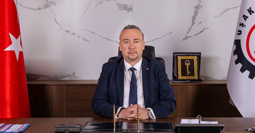 Özkan Yalım CHP'den ihraç edildi