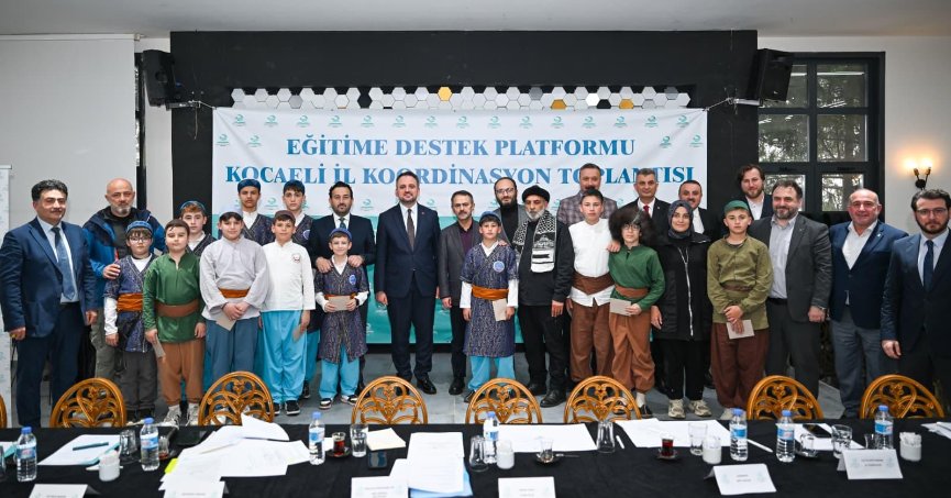 Kocaeli’de eğitime destek zirvesi