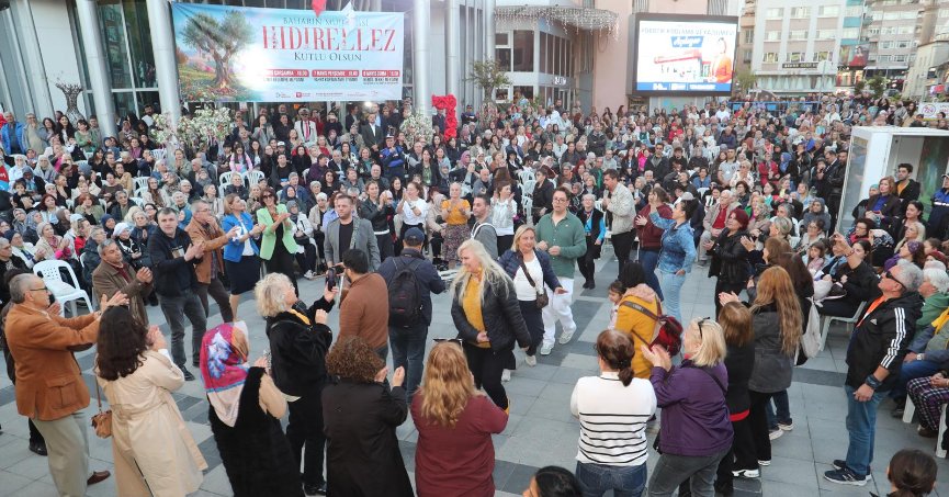 İzmit’te Hıdırellez Şenliği coşkuyla başladı 